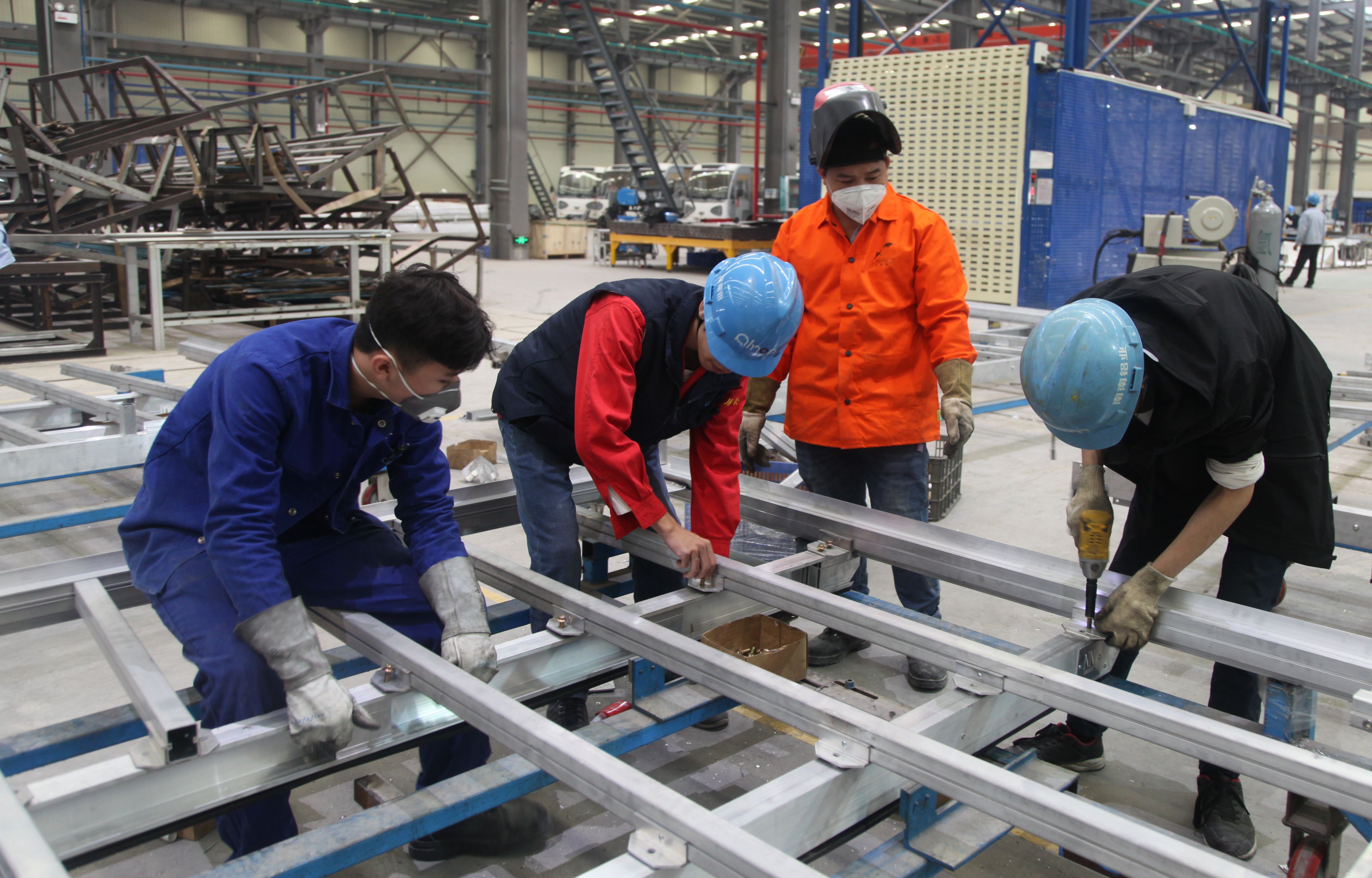 图3:团结协作.JPG 图3:团结协作.JPG